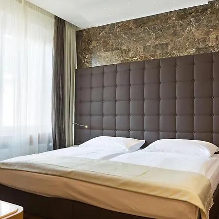 St.gotthard Otel 4*
