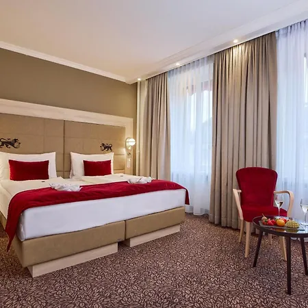 St.gotthard Hotel 4*