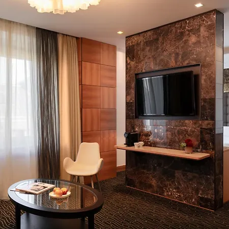 St.gotthard Hotel 4*