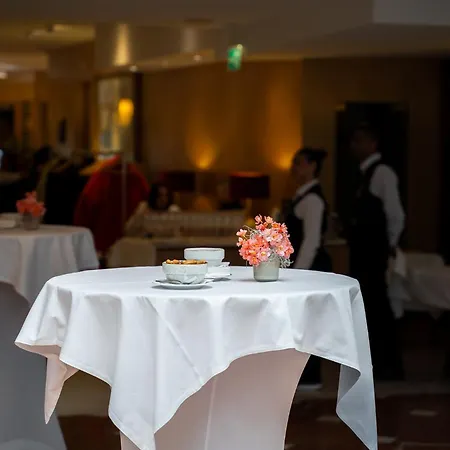 Hotel St.gotthard 4*