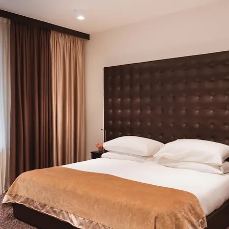 St.gotthard Hotel 4*
