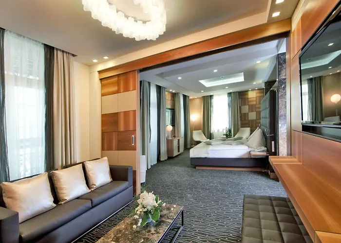 Hotell St.gotthard 4*