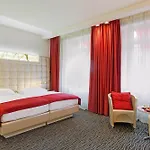 Hotel St.gotthard 4*