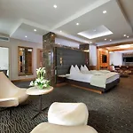 St.gotthard Hotel